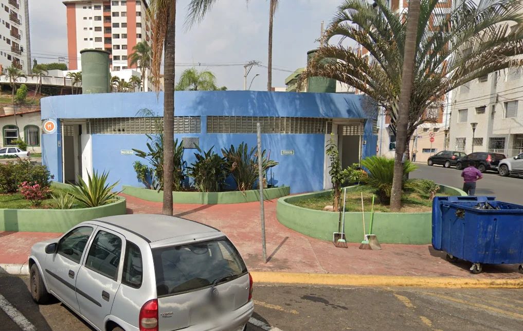 Banheiro Público Laudo Natel
